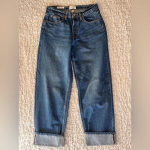Universal Thread Mid Rise 90’s Baggy